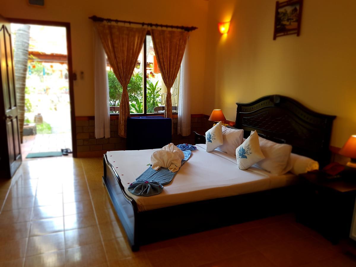 Vinh Suong Seaside Hotel And Resort 판티엣 외부 사진