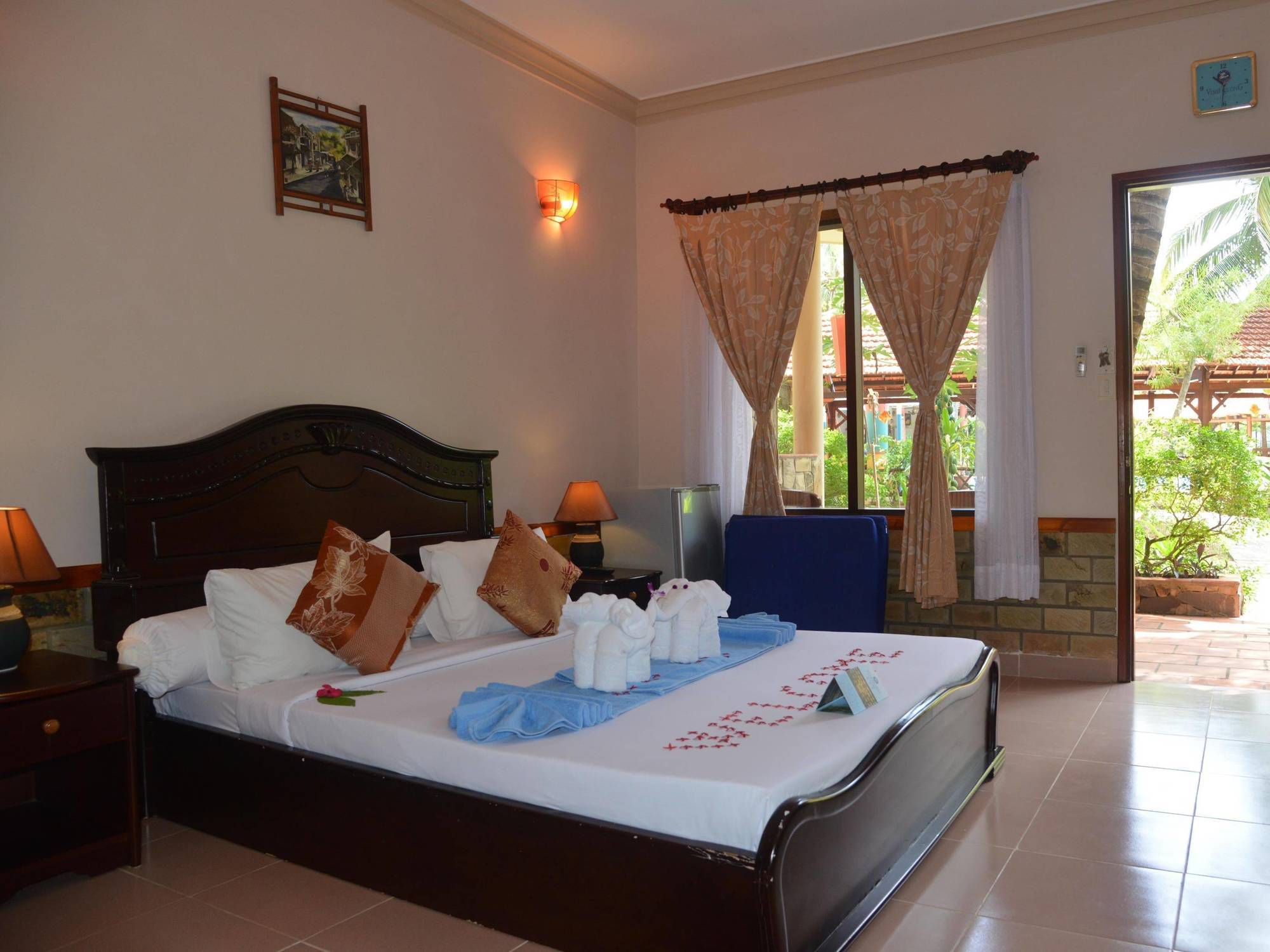 Vinh Suong Seaside Hotel And Resort 판티엣 외부 사진