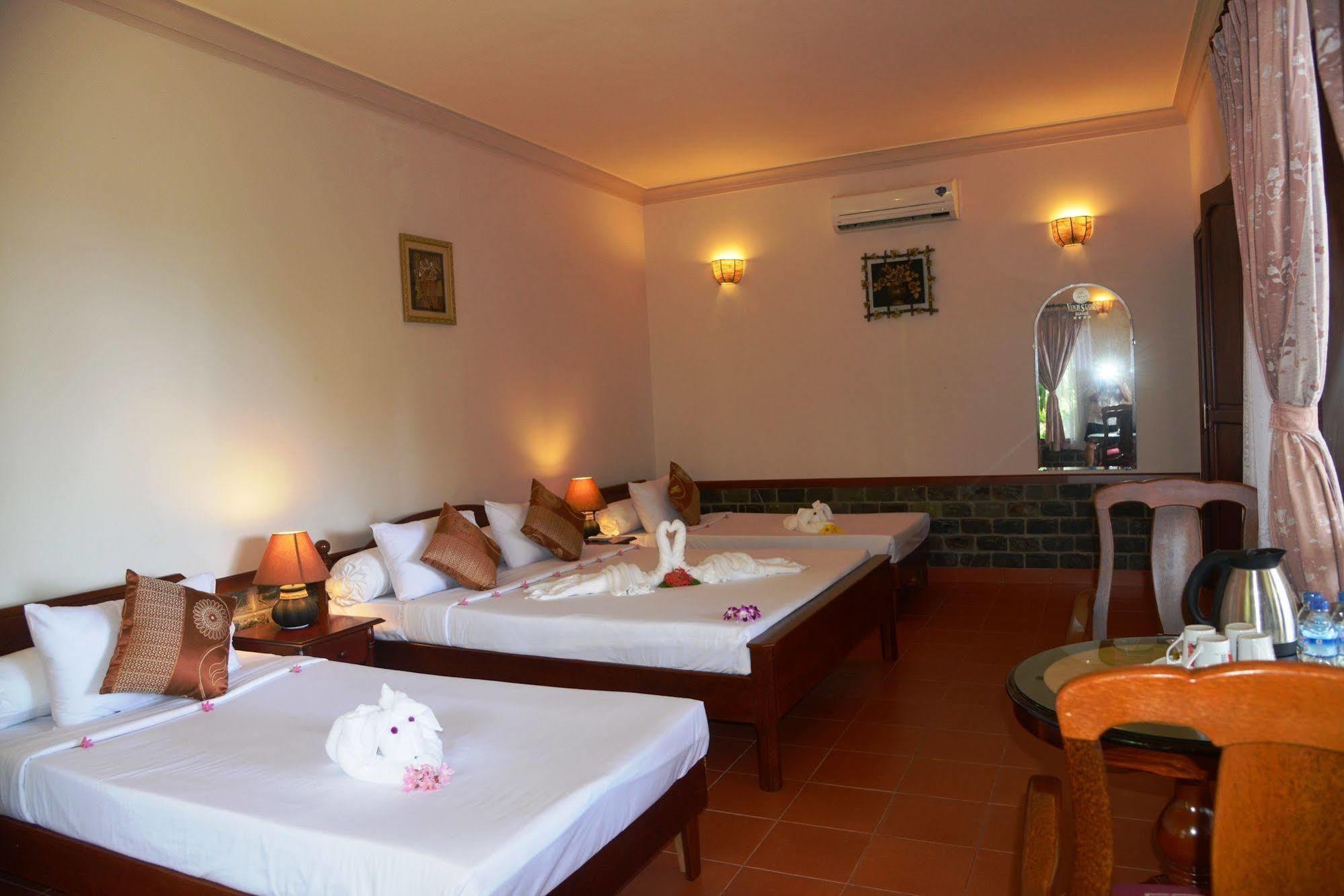 Vinh Suong Seaside Hotel And Resort 판티엣 외부 사진