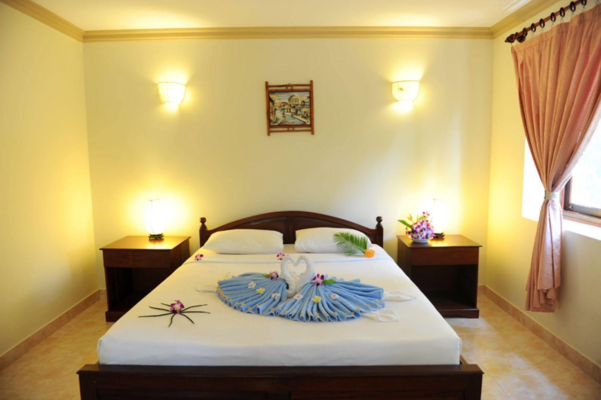 Vinh Suong Seaside Hotel And Resort 판티엣 외부 사진