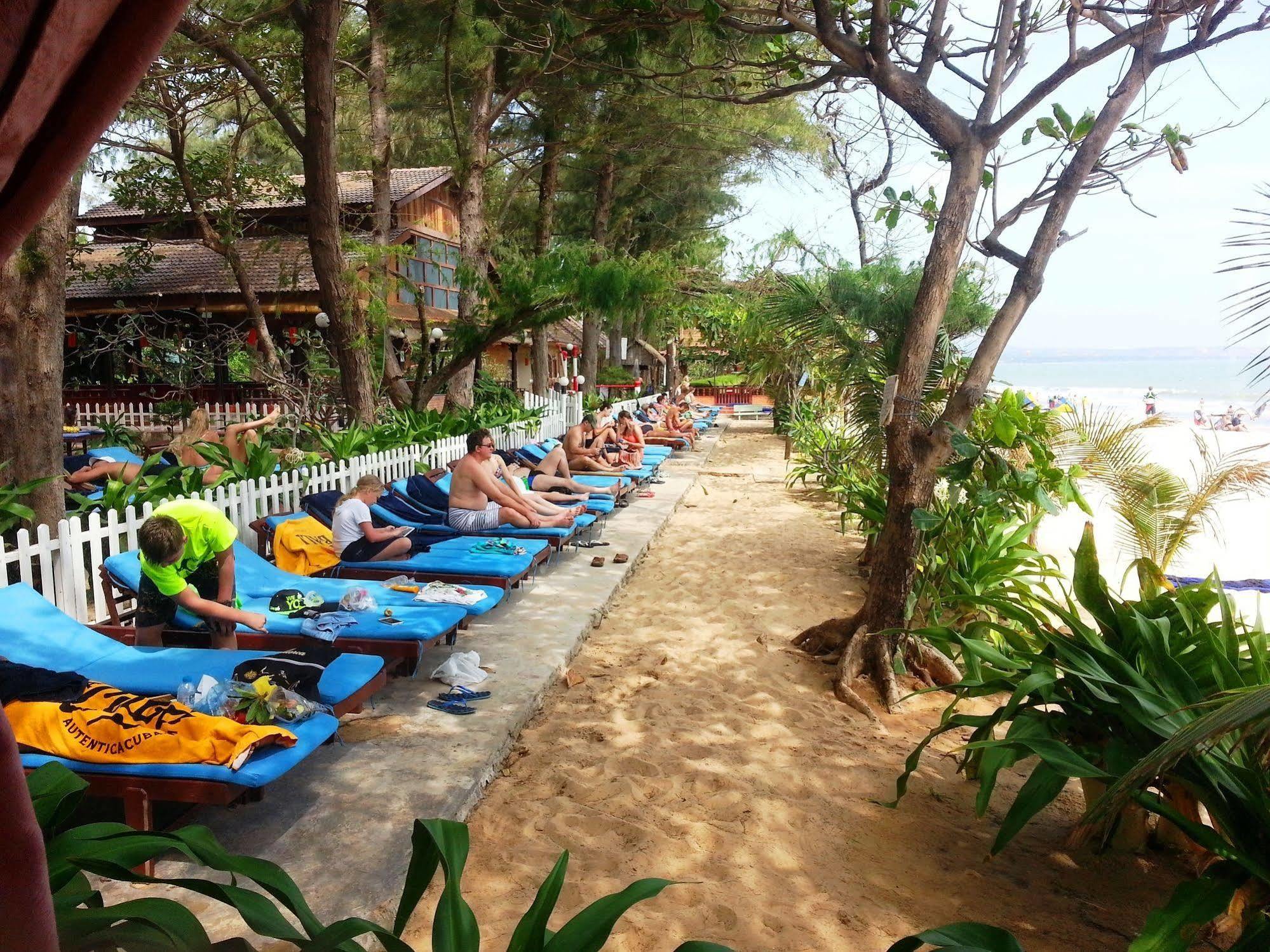 Vinh Suong Seaside Hotel And Resort 판티엣 외부 사진