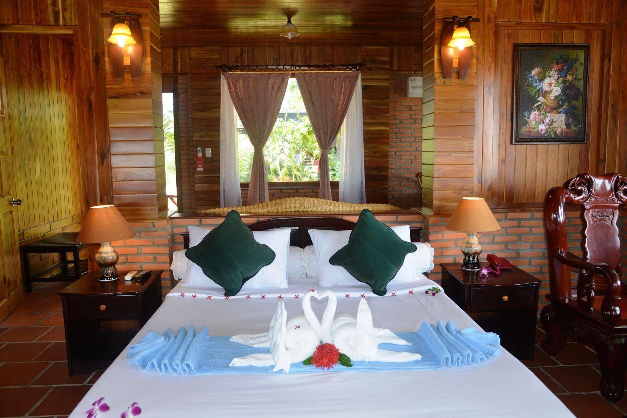 Vinh Suong Seaside Hotel And Resort 판티엣 외부 사진