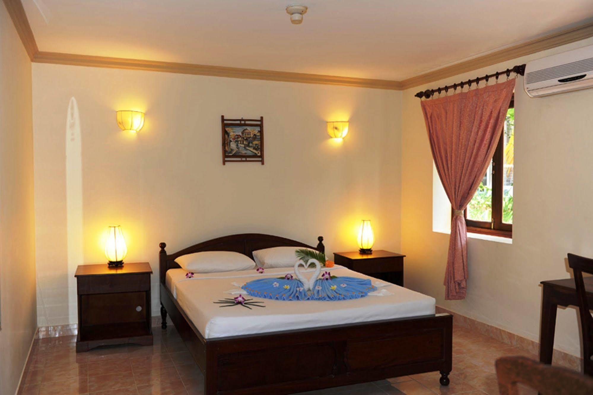 Vinh Suong Seaside Hotel And Resort 판티엣 외부 사진